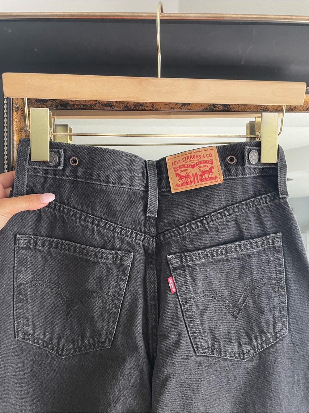 Levi’s Cinch Baggy High Rise Wide Leg Black Jeans W25 L31 - Picture 6 of 6